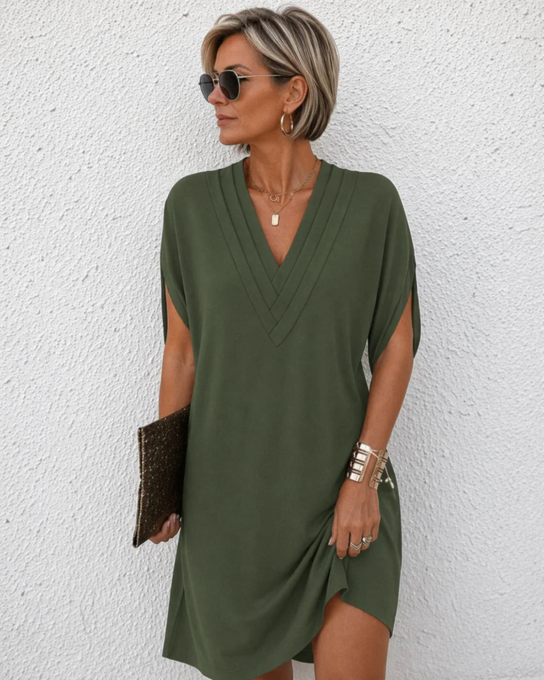 Anita™ | Elegant Tummy-Hiding Dress 1