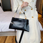 Chic Soft Leather Shoulder Bag Spacious Fashion Handbag - Black View 2