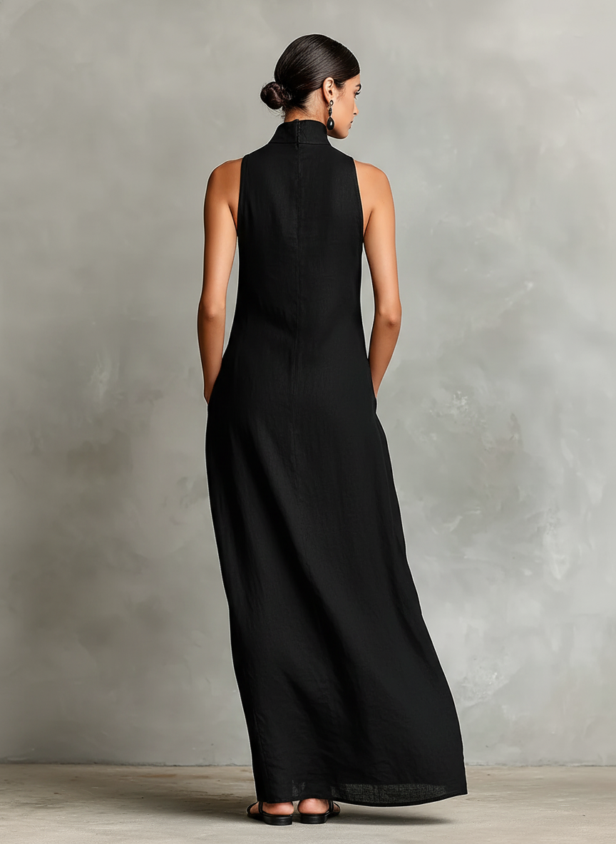 Nerina™ | Elegant Mono Turtleneck Dress 3