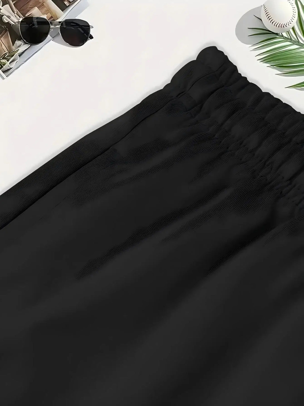 Mila Elastic-Waist Shorts - View 4