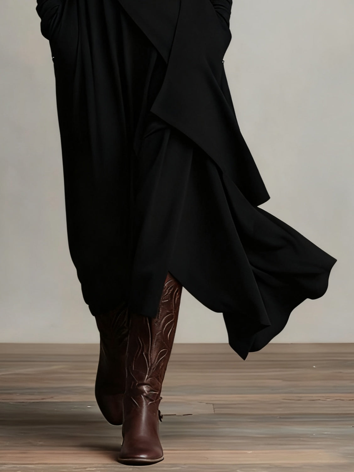 VIVIENNE - Maxi Dress