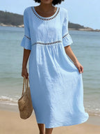 Amara - Elegant Belly-Camouflaging Midi Dress