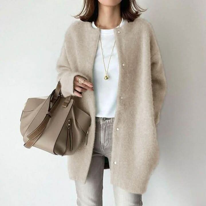 Vanna Elegant Buttoned Knit Jacket