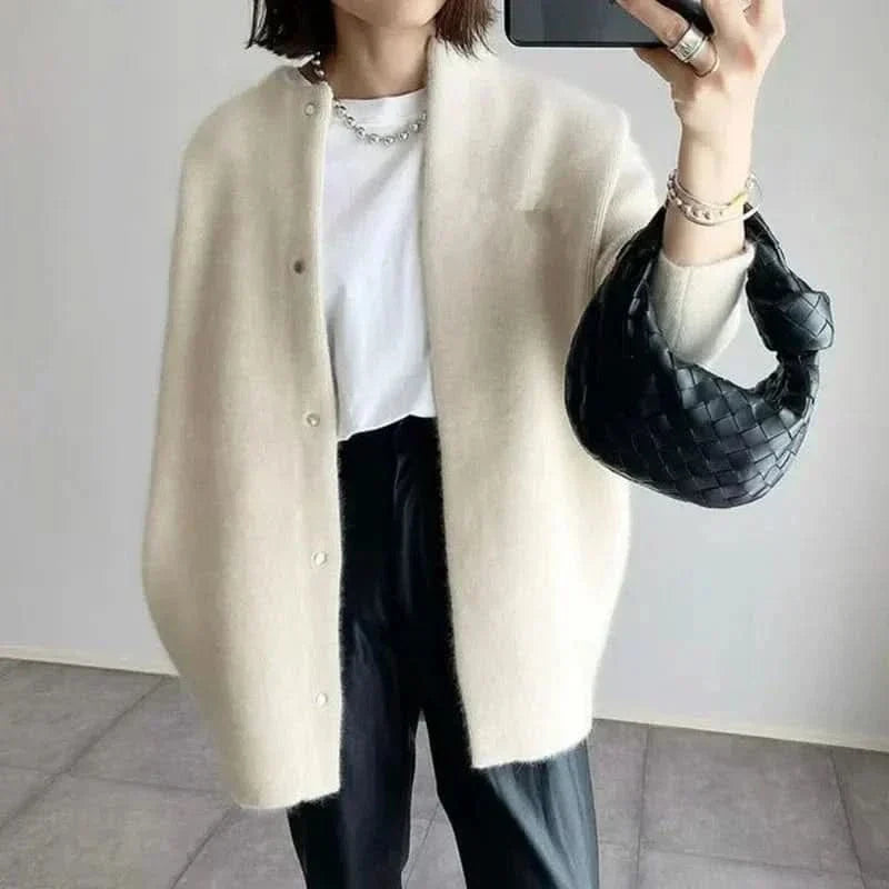Vanna Elegant Buttoned Knit Jacket