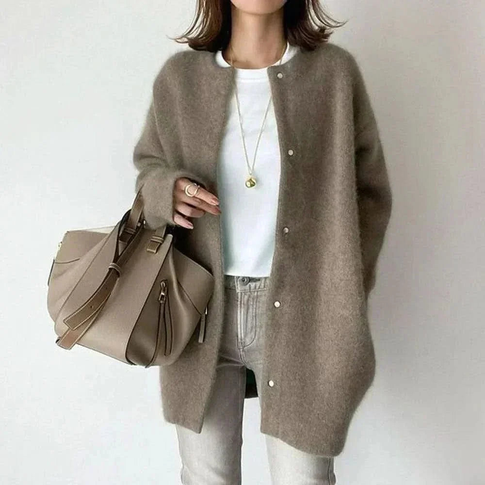 Vanna Elegant Buttoned Knit Jacket