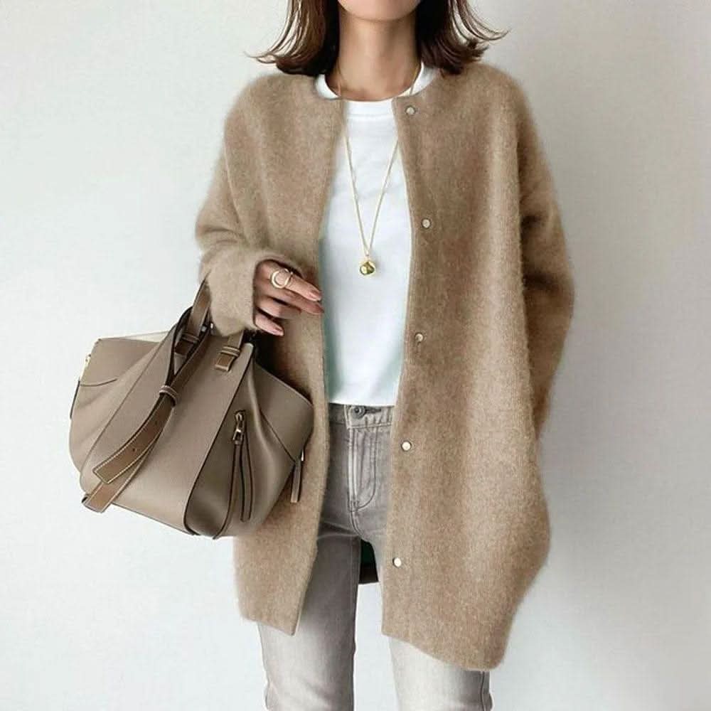 Vanna Elegant Buttoned Knit Jacket