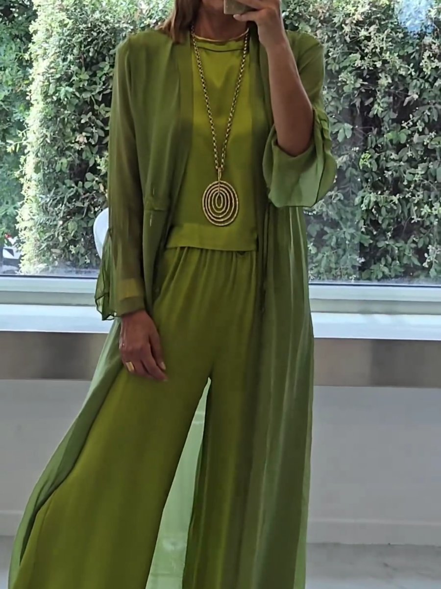 LINDSY - Elegant Comfortable Set
